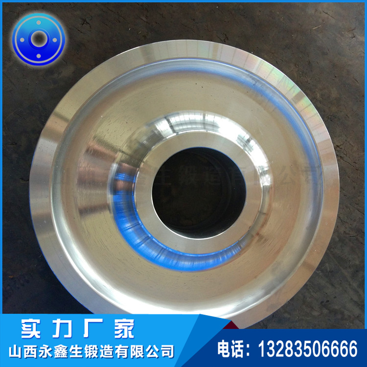 鍛造20CrMnMo車輪體鍛件